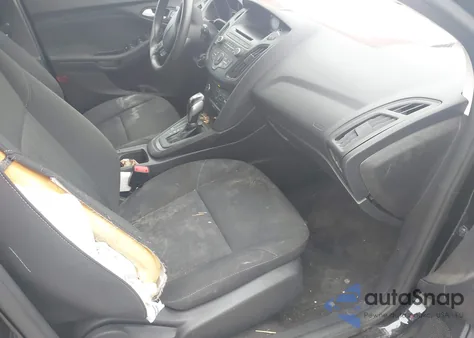 2016 Ford Focus Se z USA, uszkodzony, nr VIN 1FADP3K21GL216581